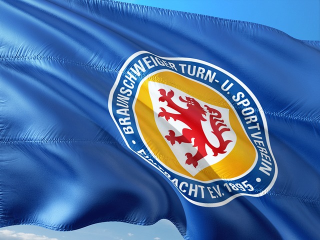 不仅是一名