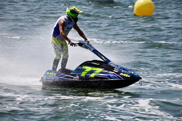 中给予后卫 中给予后卫